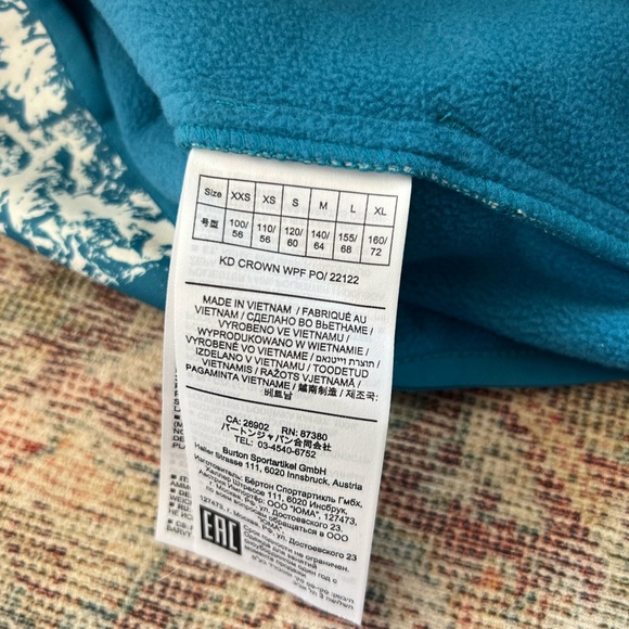 Crown Weatherproof Fleece Hoodie NWOT - Picture 3 of 4